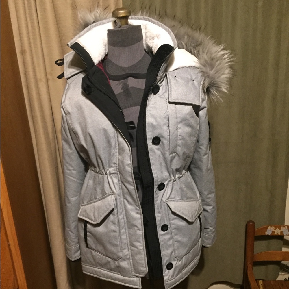 Hollister Ultimate Down Parka LIKE NEW